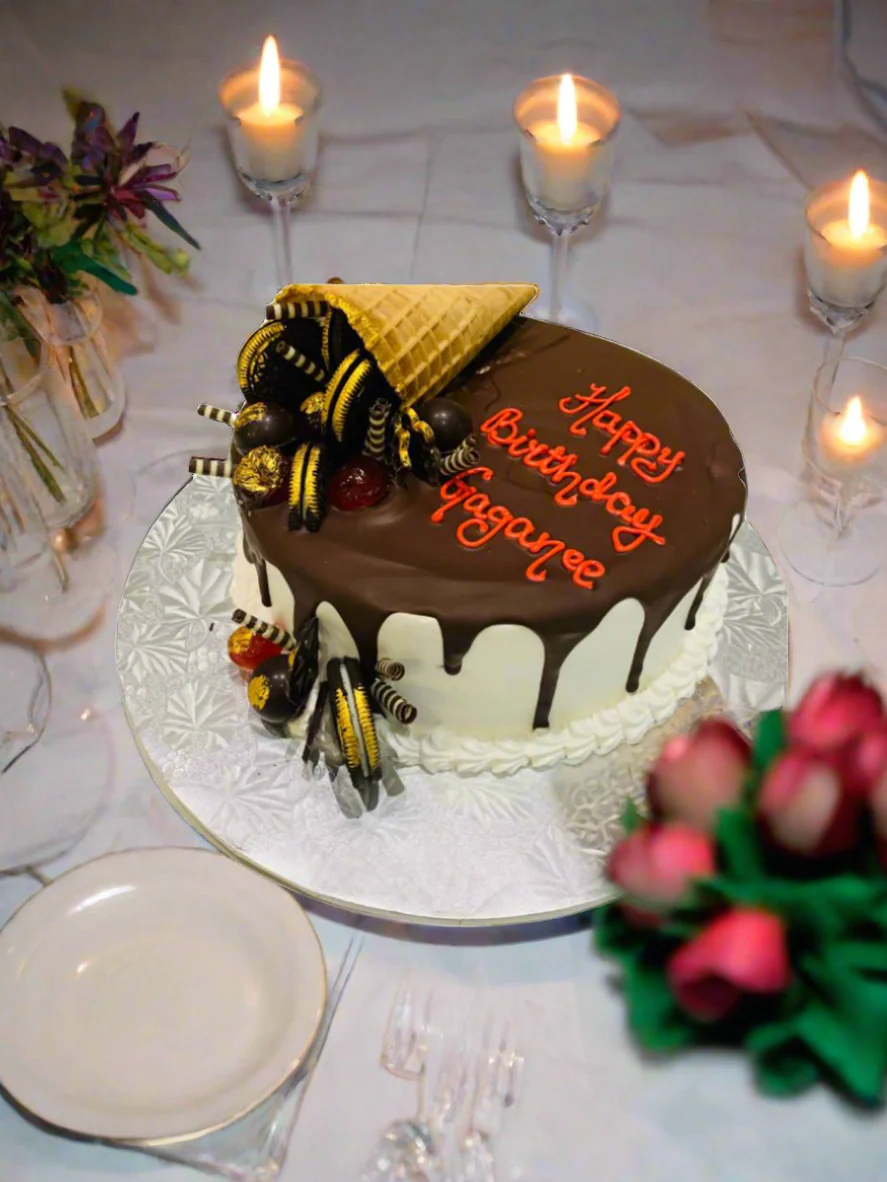 Chocolate Cone Cake - Image 3