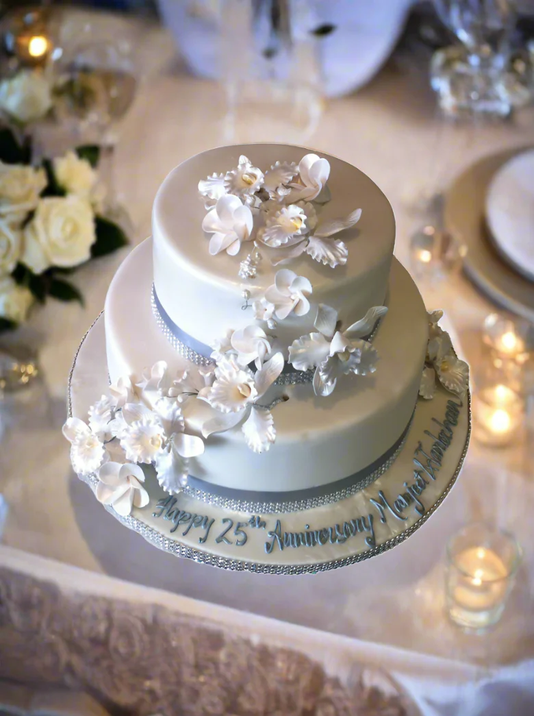 Orchid Fondant Cake - Image 3