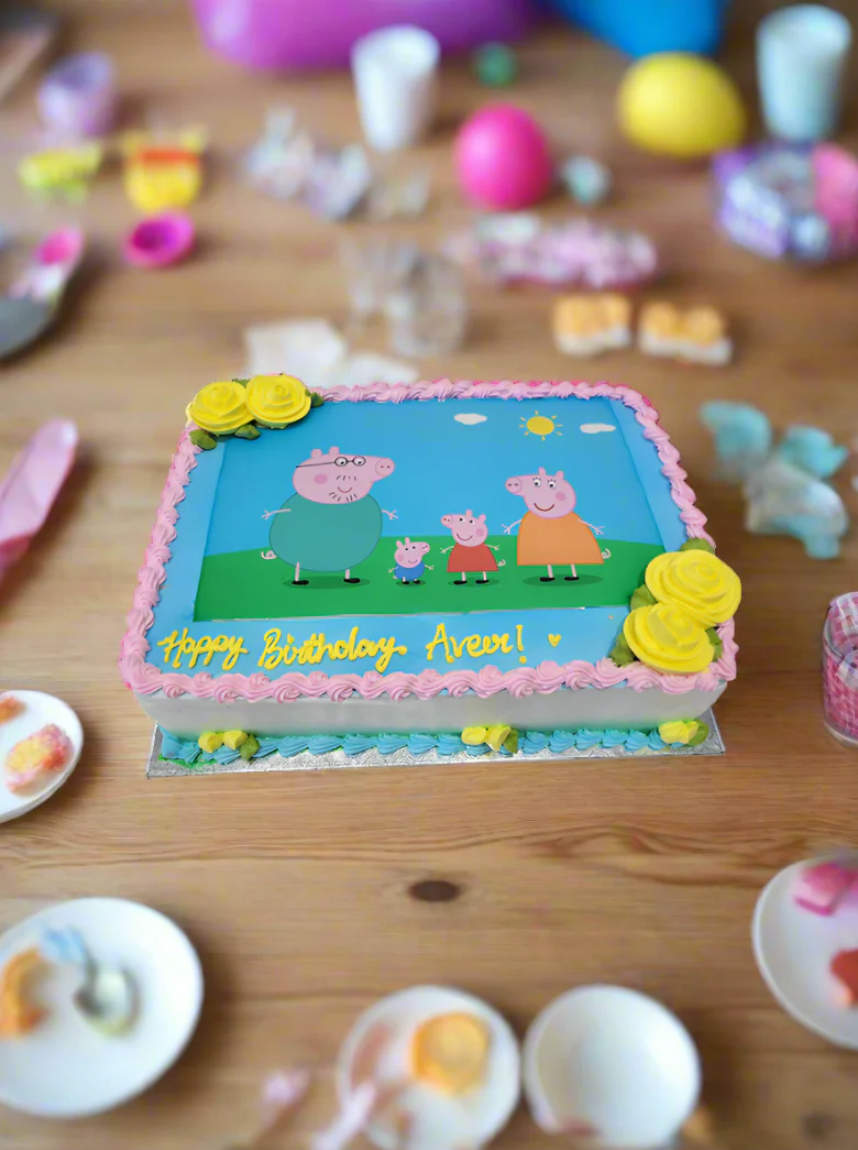 Peppa Pig Photo Cake - Image 4