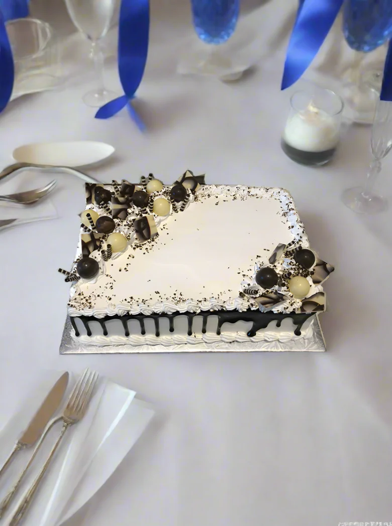 Raven Chocolate Cake - Image 5