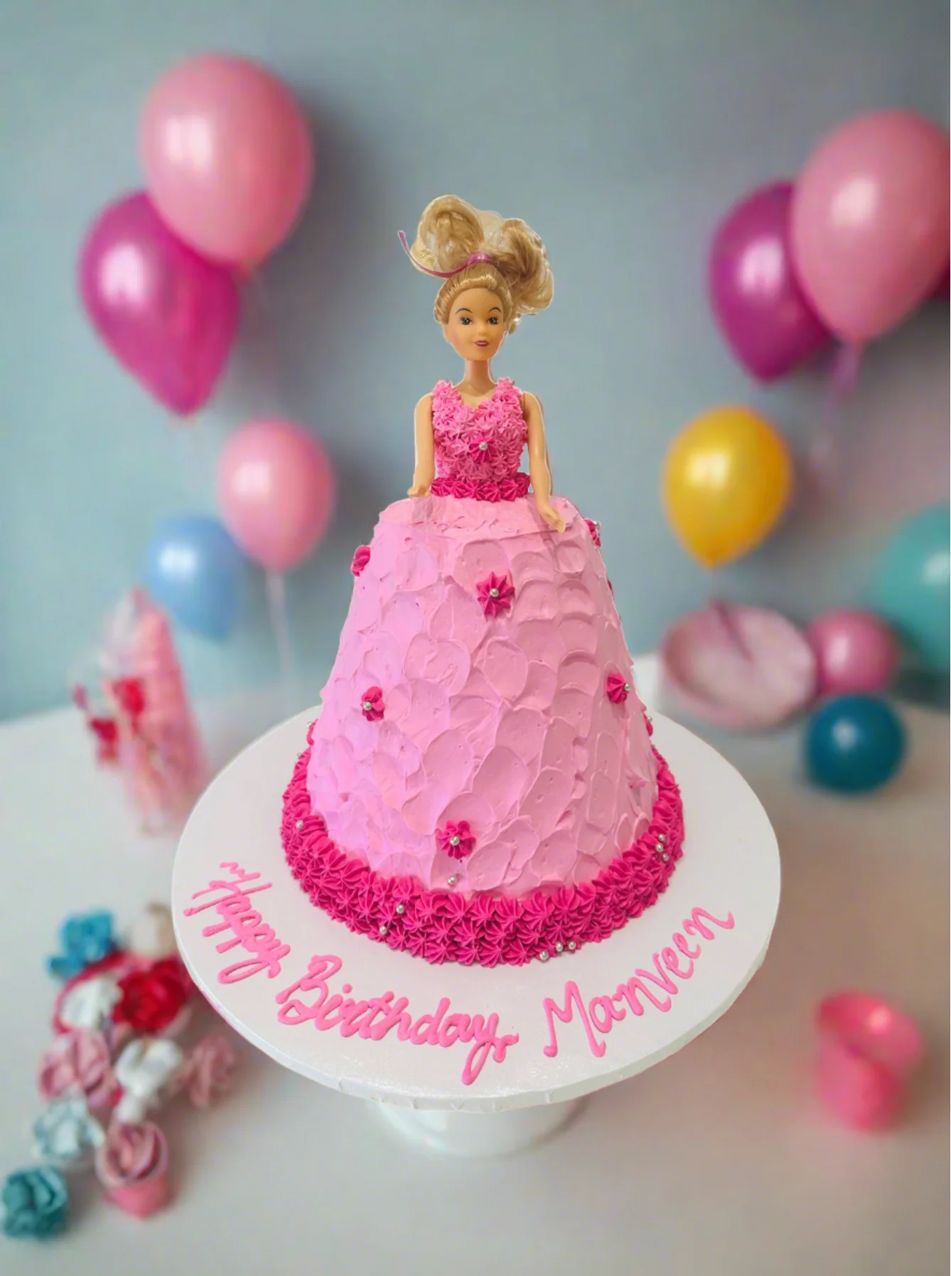 Saran Diva Barbie Doll Cake - Image 3