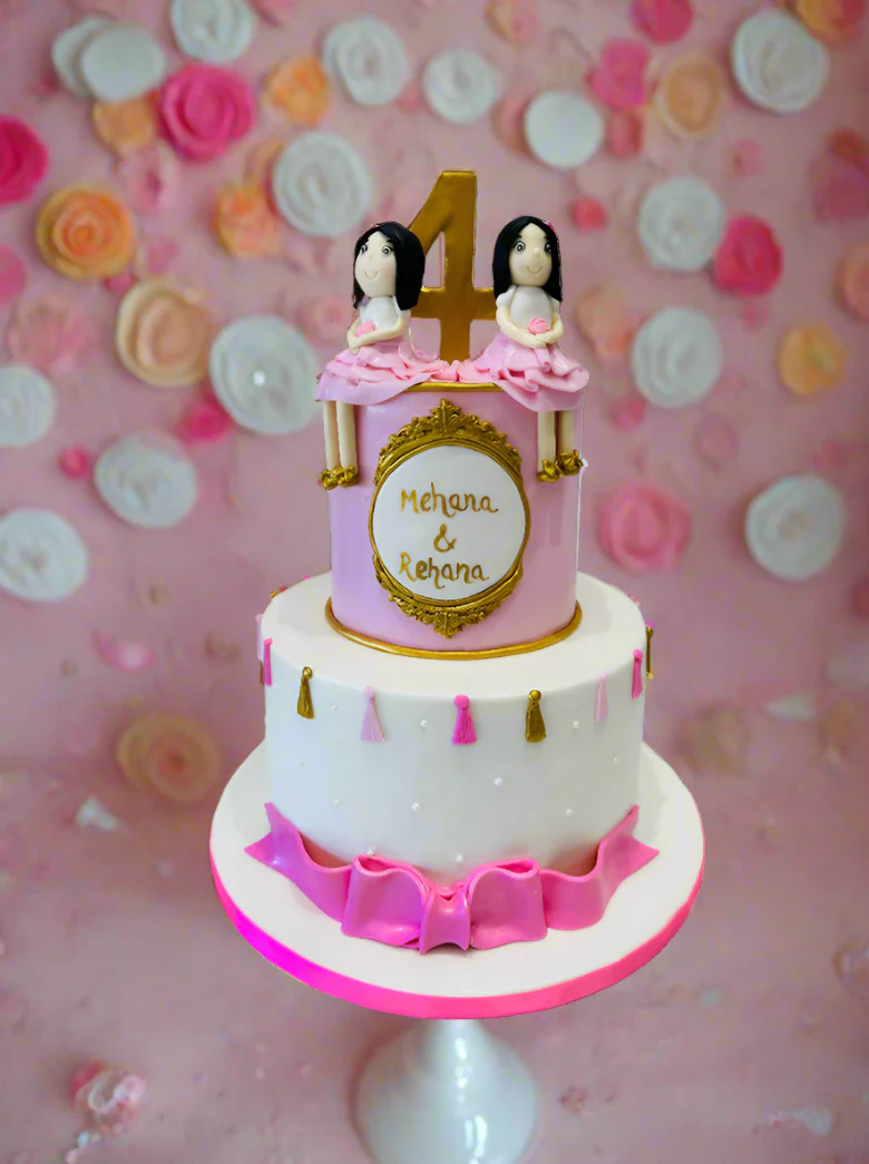 Twins Fondant Tiered Cake - Image 5