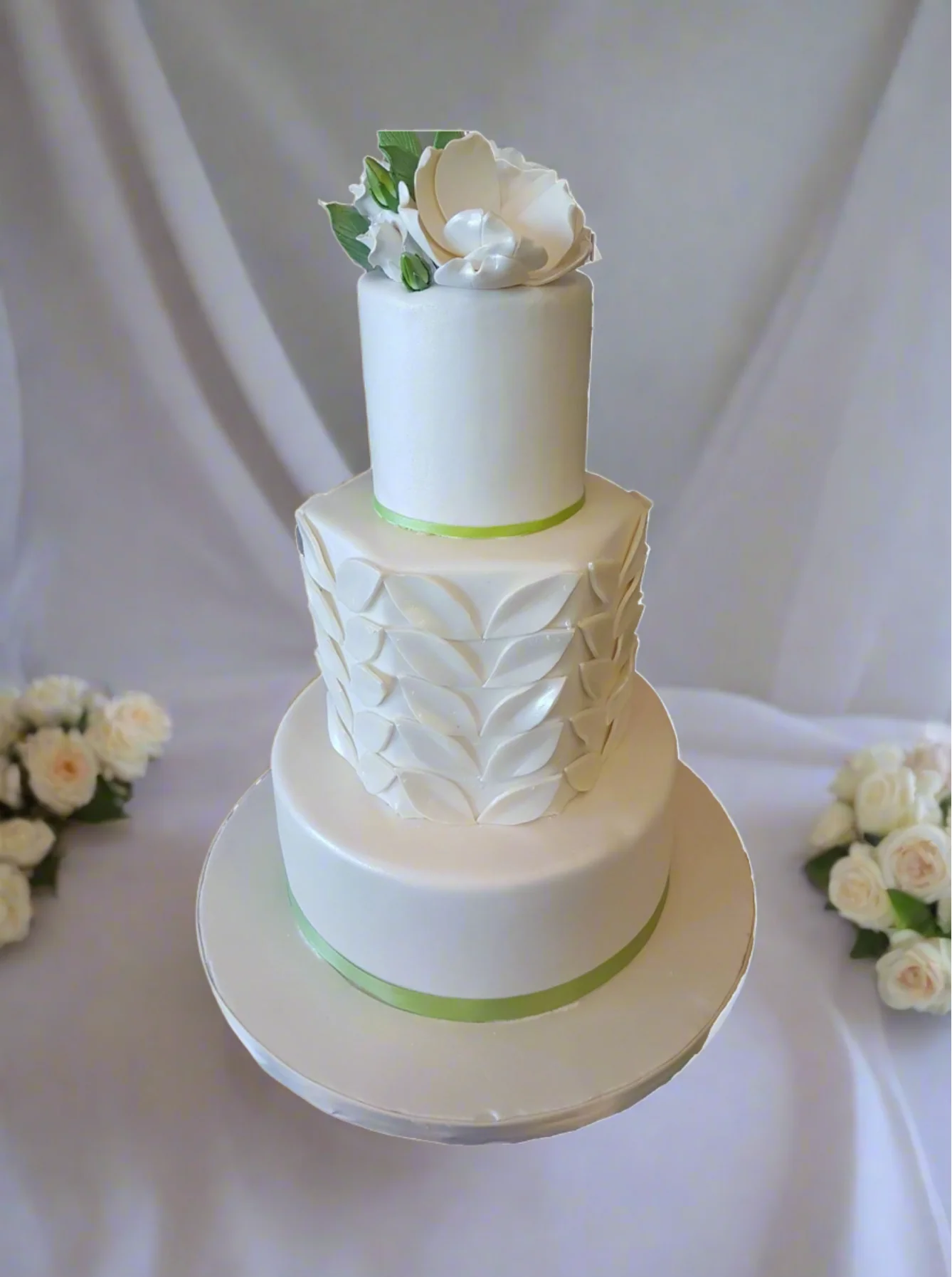 Zilo Wedding Cake - Image 4
